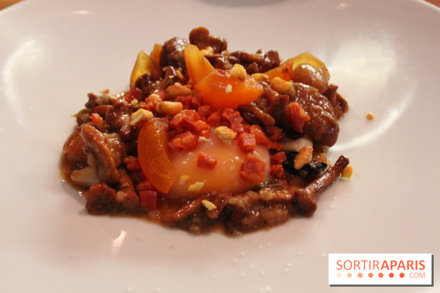 Pierre Sang in Oberkampf, Plat