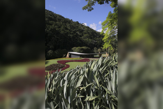 Roberto Burle Marx, Palais de Chaillot, Cité de l'Architecture et du Patrimoine, Permanence de l'Instant
