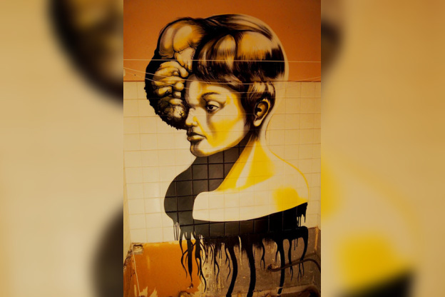 Woman by Senso wall-street-art-graffiti-Tour-Paris-13-Galerie-Itinerrance-Gallery-project
