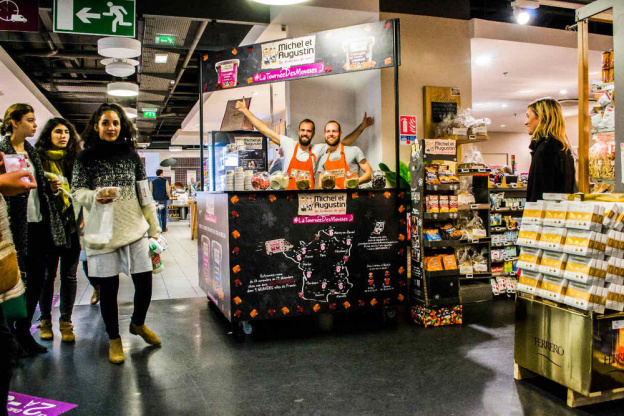 Le bar à mousse itinérant Michel et Augustin