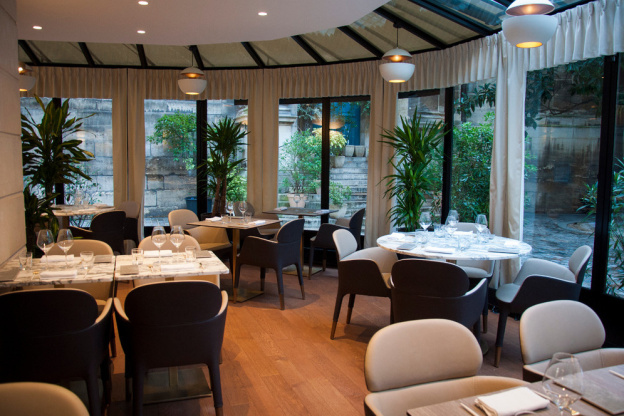 Restaurant Lumen : cadre intimiste et cuisine gastronomique