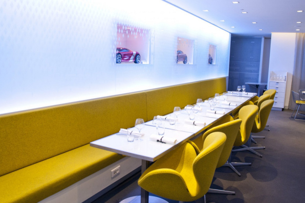 Atelier Renault, Exposition, Restaurant, Bar, Lounge, Voitures électriques
