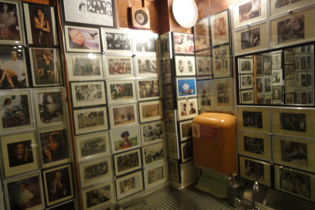 Musée du Fumeur, Visite insolite, le Cabinet des photographies