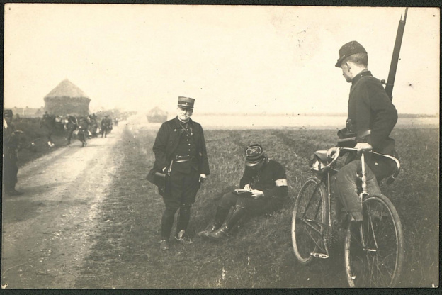 Entre les lignes et les tranchées au Musée des Lettres et des Manuscrits