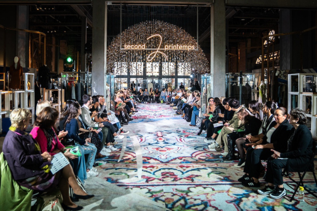 Le Défilé du Printemps : assistez à des défilés mensuels au cœur du grand magasin