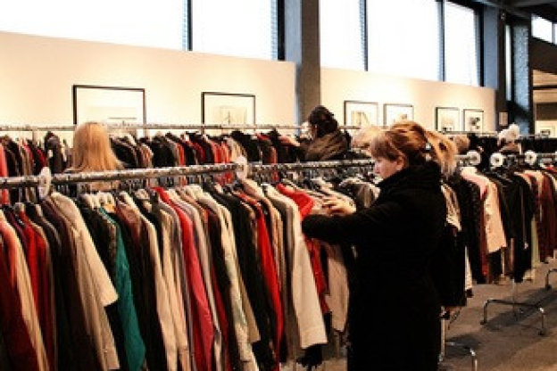  Grande braderie de Secrets de Commode 