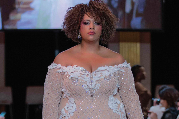 Grossophobie Stop !, l'exposition sur les grilles de la Caserne Napoléon