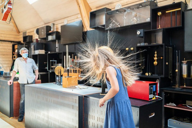 La science fait son show aux Etincelles du Palais de la découverte !