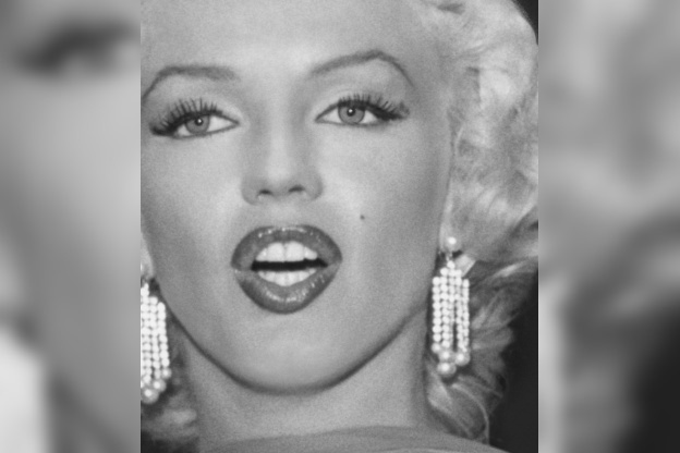 exposition Marilyn Monroe Paris gratuit, exposition Marilyn Monroe Renoma Store, exposition Marilyn Monroe Bernard of Hollywood, livre Marilyn Monroe photos Hollywood | Marilyn le jour de l’annonce de son divorce d’avec Joe DiMaggio, 1954  © Bernard of Hollywood