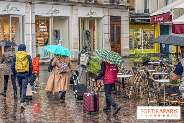 À quand la fin de la pluie à Paris ? Les estimations météorologiques pour le retour du soleil