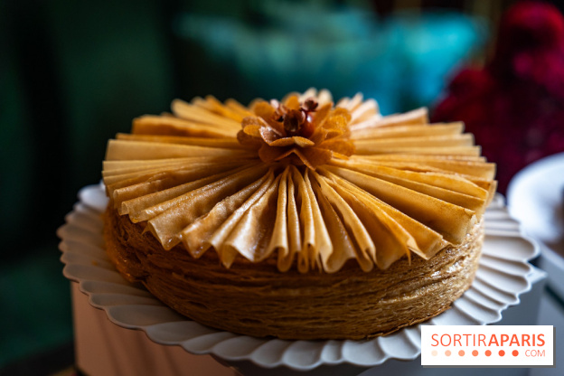 Galette des Rois La Réserve Paris : la belle Fleur de Noisette 2026