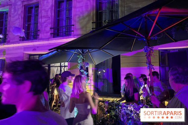 La cour des créateurs et des saveurs de Noël 2025