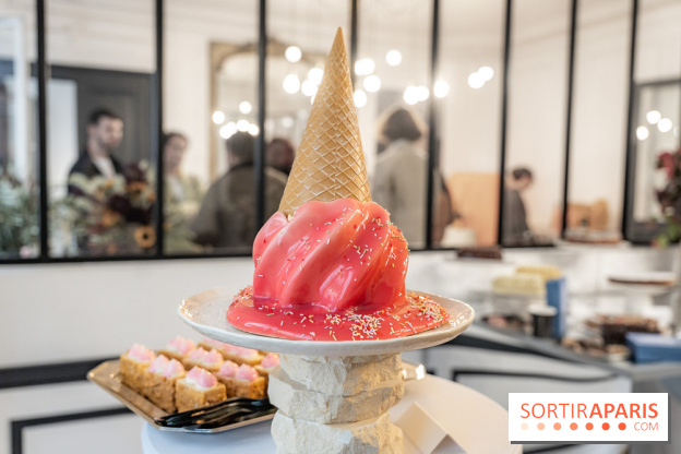 La Bûche de Noël cornet de glace du Kimpton pour ce Noël 2025