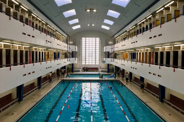 La plus vieille piscine de Paris rouvre ses portes dans le 10e