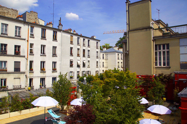 Bar à bulles du Moulin Rouge