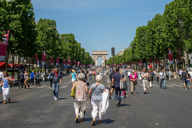 Les Champs-Elysées réservés aux piétons un dimanche par mois