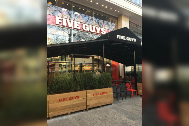 Five Guys ouvre sur les Champs-Elysées ce jeudi 8 décembre