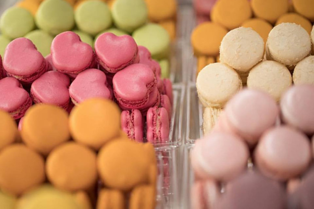 Macaron only dans la nouvelle boutique Ladurée