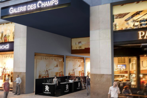Café Royal investit les Champs Elysées et offre café et wifi gratuit