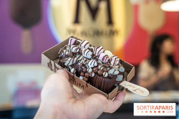 Le Bar à glaces Magnum dans le Marais à Paris, les glaces personnalisées gourmandes