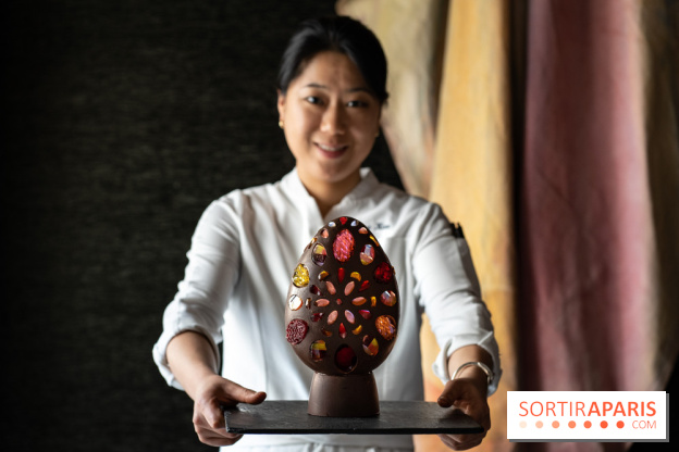 Œuf de Pâques lumineux du Park Hyatt Paris-Vendôme par Naraé Kim 2023