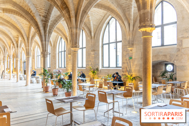 La table des Bernardins, le café-restaurant niché dans la nef du Collège des Bernardins