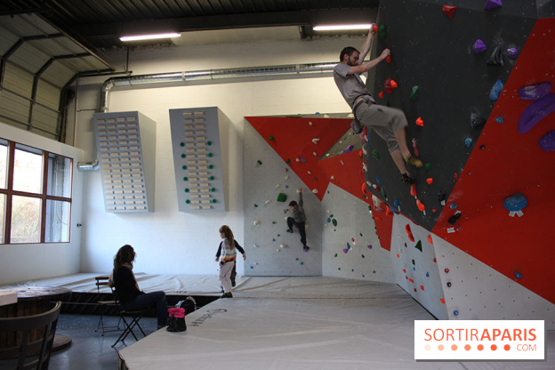 Vertical'Art, la salle de blocs d'escalade 78