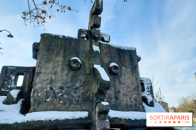 Paris : quelle est cette sculpture en forme de visage inca ? 