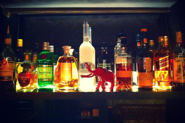 Le Mammouth Bar : club & cocktail bar à Paris 