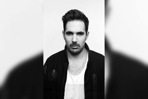 Currywürst au Batofar avec Maximo Iko