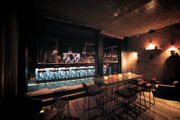 La Mezcaleria : le bar à cocktails caché du 1K Paris