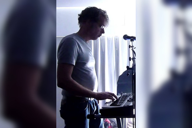 La Fête Triste au Batofar