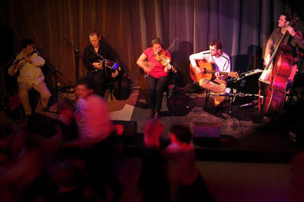 Céilí Mor : Dusty Feet Ceili Band au Centre Culturel Irlandais 