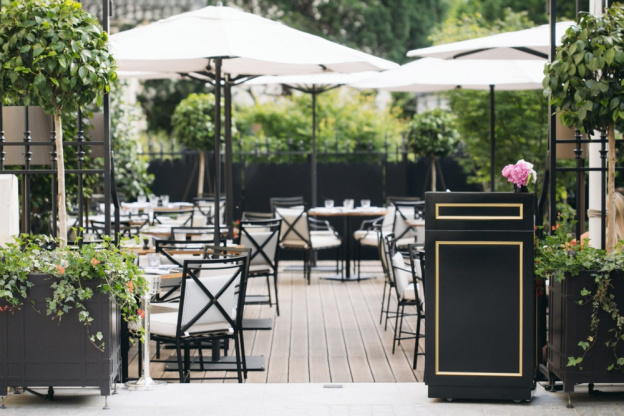 Le Shangri-La Hotel, Paris rouvre sa terrasse La 8 Iéna
