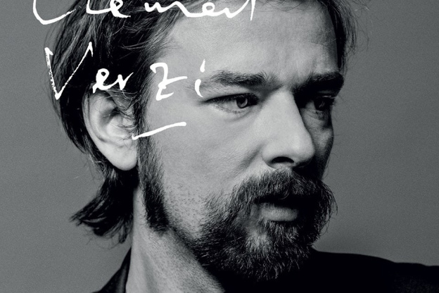 Clément Verzi de The Voice en concerts dans le métro