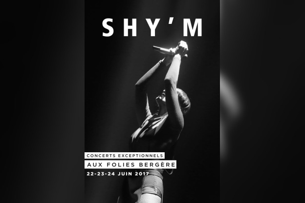 Shy'm en concerts aux Folies Bergère de Paris en 2017