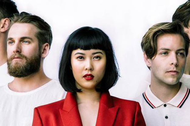 The Naked & Famous en concert au Trianon de Paris 