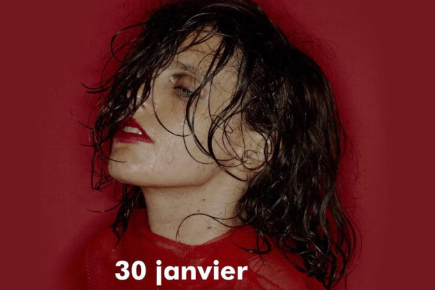 Anna Calvi en concert à La Salle Pleyel de Paris en janvier 2019