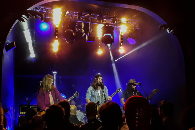 Them Dirty Roses en concert aux Etoiles : on y était, on vous raconte