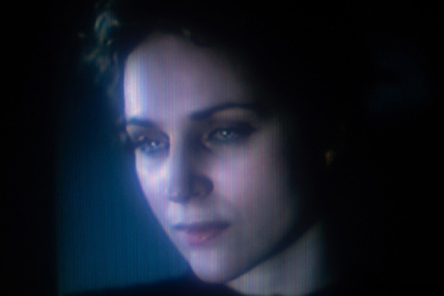 Agnes Obel en mini concert gratuit à la Fnac Saint-Lazare