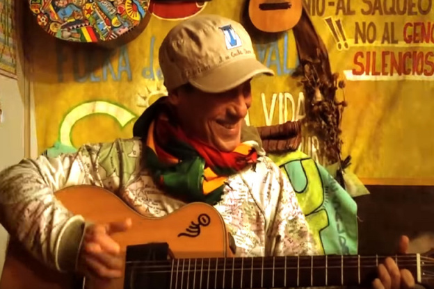 Confinement : Manu Chao en concert virtuel avec ses Coronarictus Smily Killer Sessions