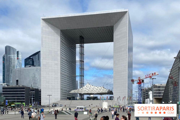 Intervention de police : le quartier de La Défense bouclé après le signalement d’un homme armé