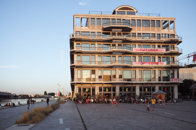 Terrasse Electronique à Dock B : des dj sets gratuits au bord de l'eau