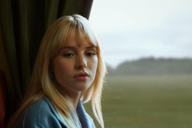 Angèle en concert à Paris La Défense Arena en décembre 2022