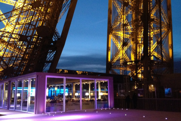 Le Lounge Eiffel : le restaurant éphémère du 1er étage de la Tour Eiffel 