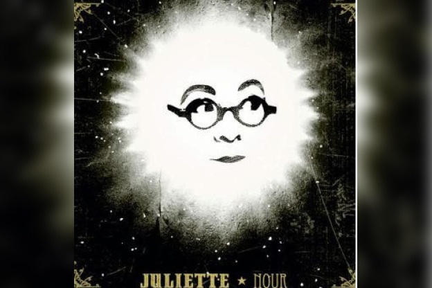 Juliette en rencontre dédicace à la Fnac des Halles 