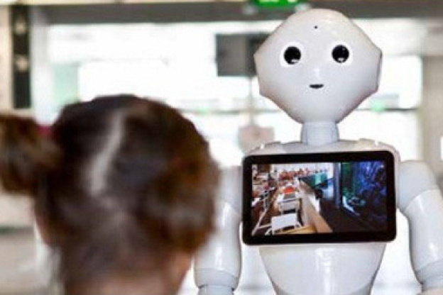 La Cité des Sciences vous accueille avec un robot ! 