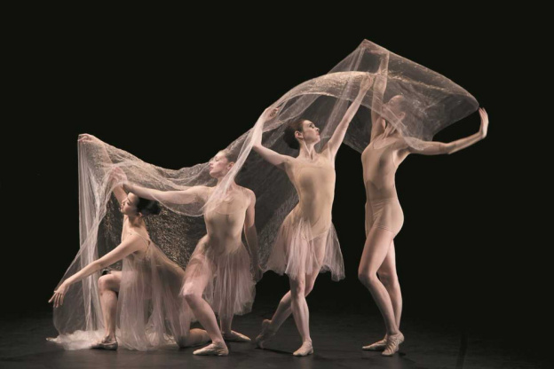 Danse : le LAAC en scène(s) au théâtre des Champs-Élysées