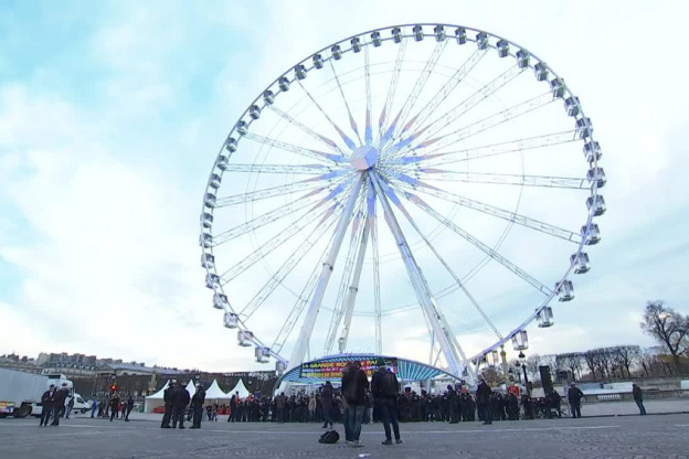 Anne Hidalgo veut supprimer la Grande Roue de la place de la Concorde