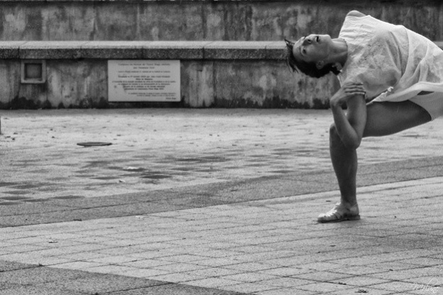 La figure de l'érosion, spectacle de Nathalie Pernette au Panthéon
